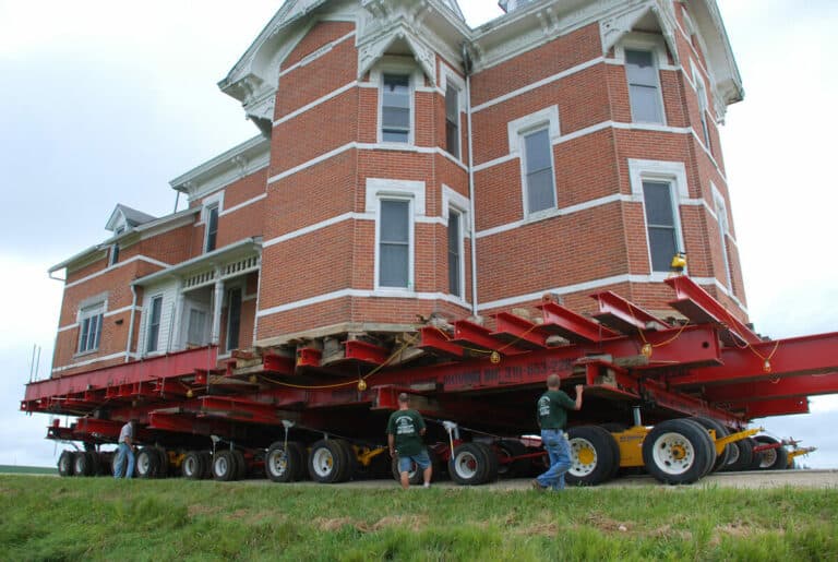 Structural Moving · Modern Movers